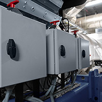 MTU Kinetic PowerPack 2500 kVA: Large Scale Rotary UPS Available 3